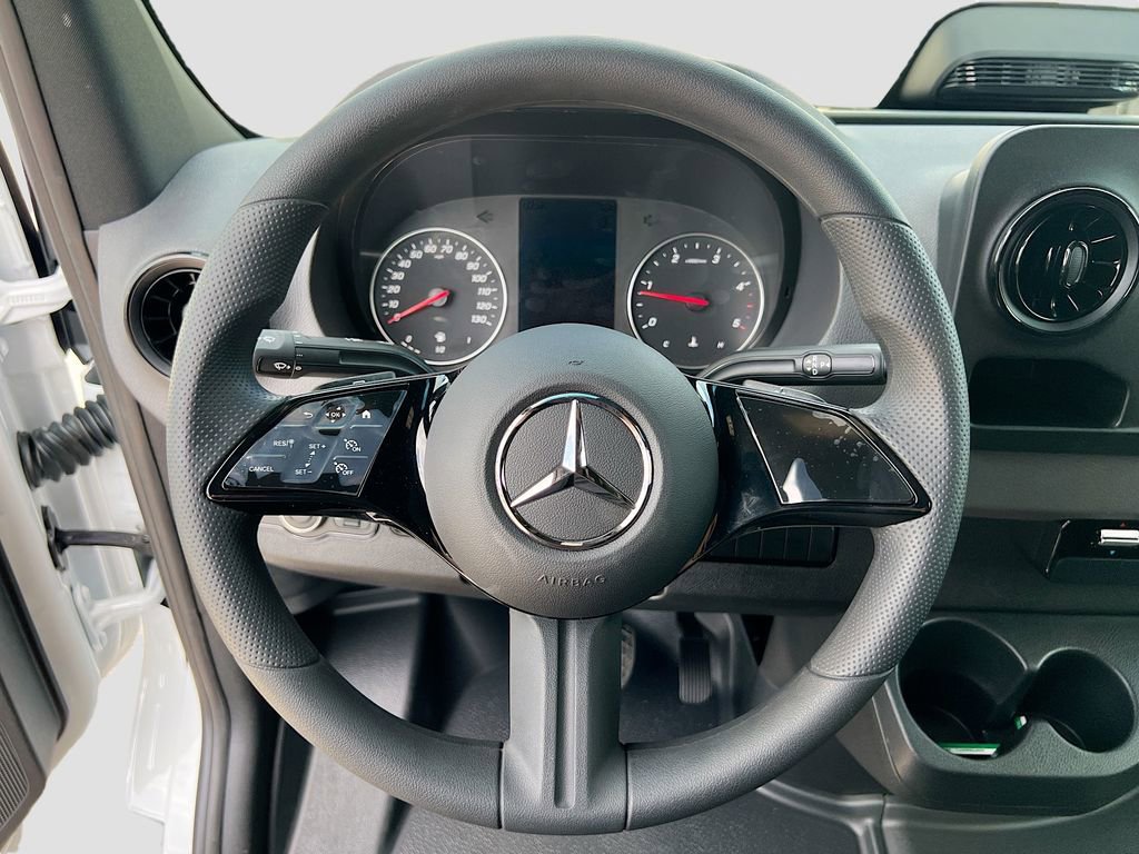New 2025 Mercedes-Benz Sprinter 2500 image 12