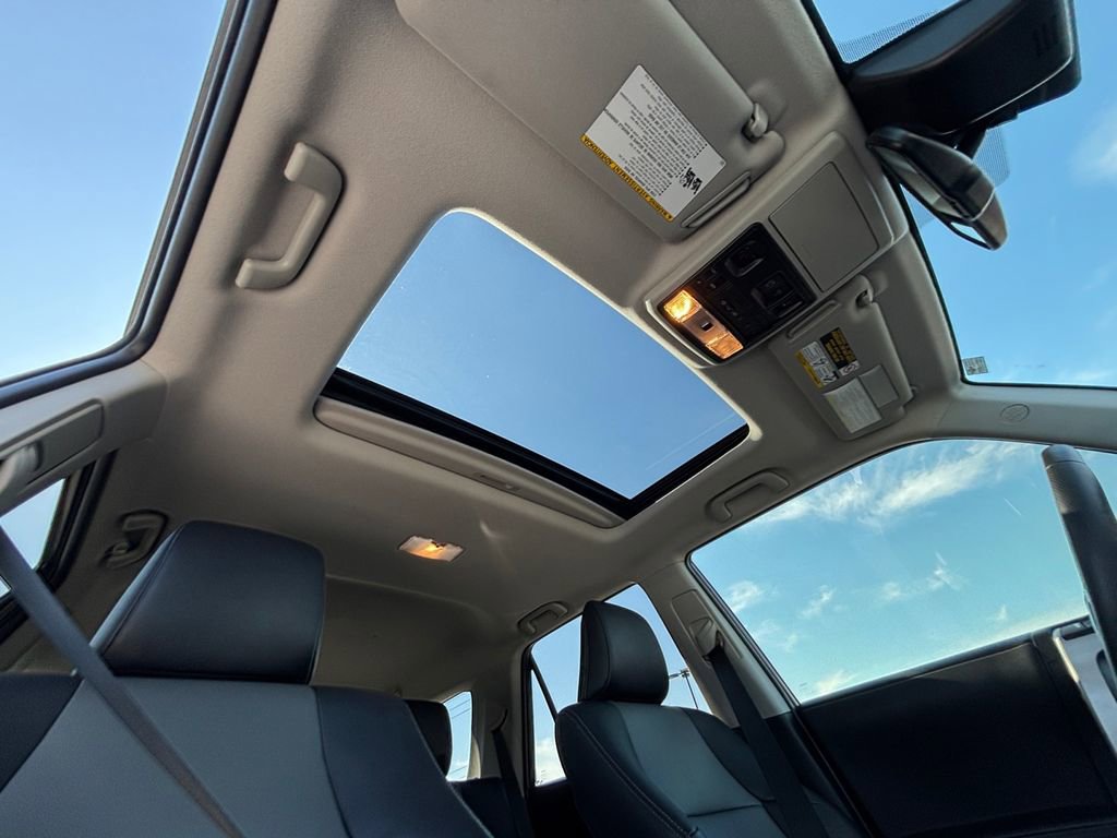 Used 2022 Toyota 4Runner SR5 Premium image 29