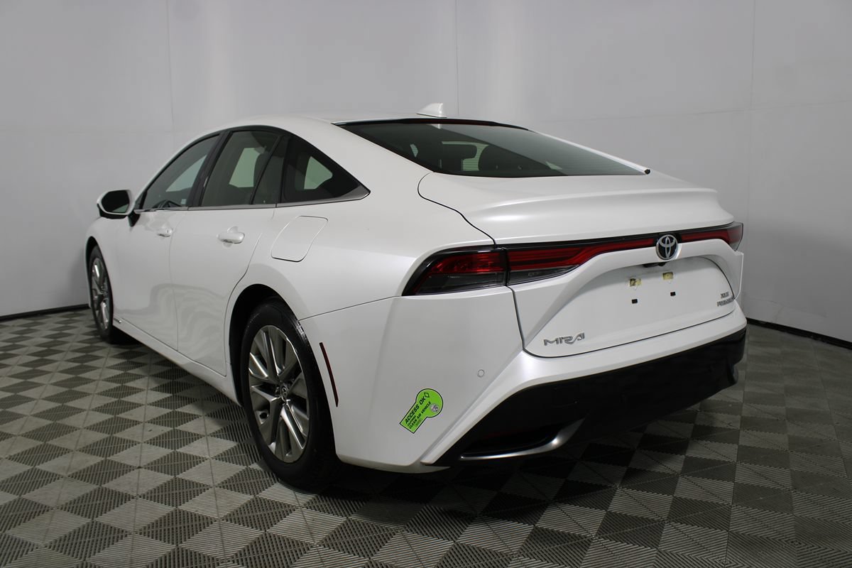 Used 2023 Toyota Mirai w/ Advanced Technology Package RWD image 40