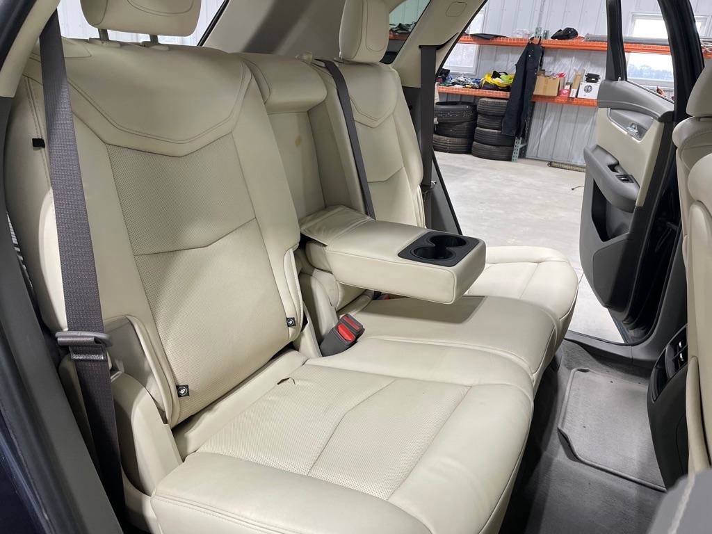 Used 2019 Cadillac XT5 Luxury image 21