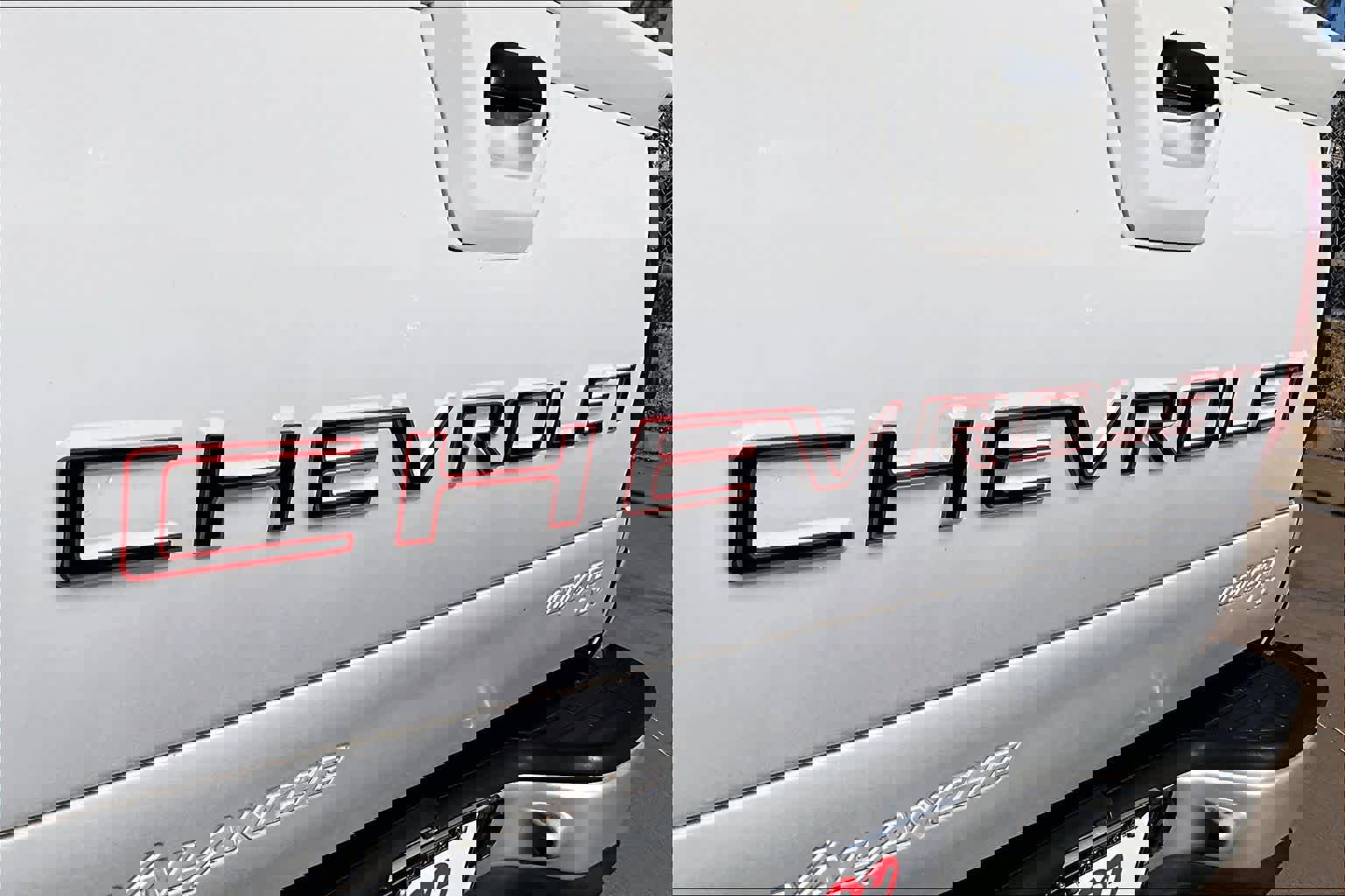 Used 2005 Chevrolet Avalanche Z66 w/ Sun And Sound Package image 29