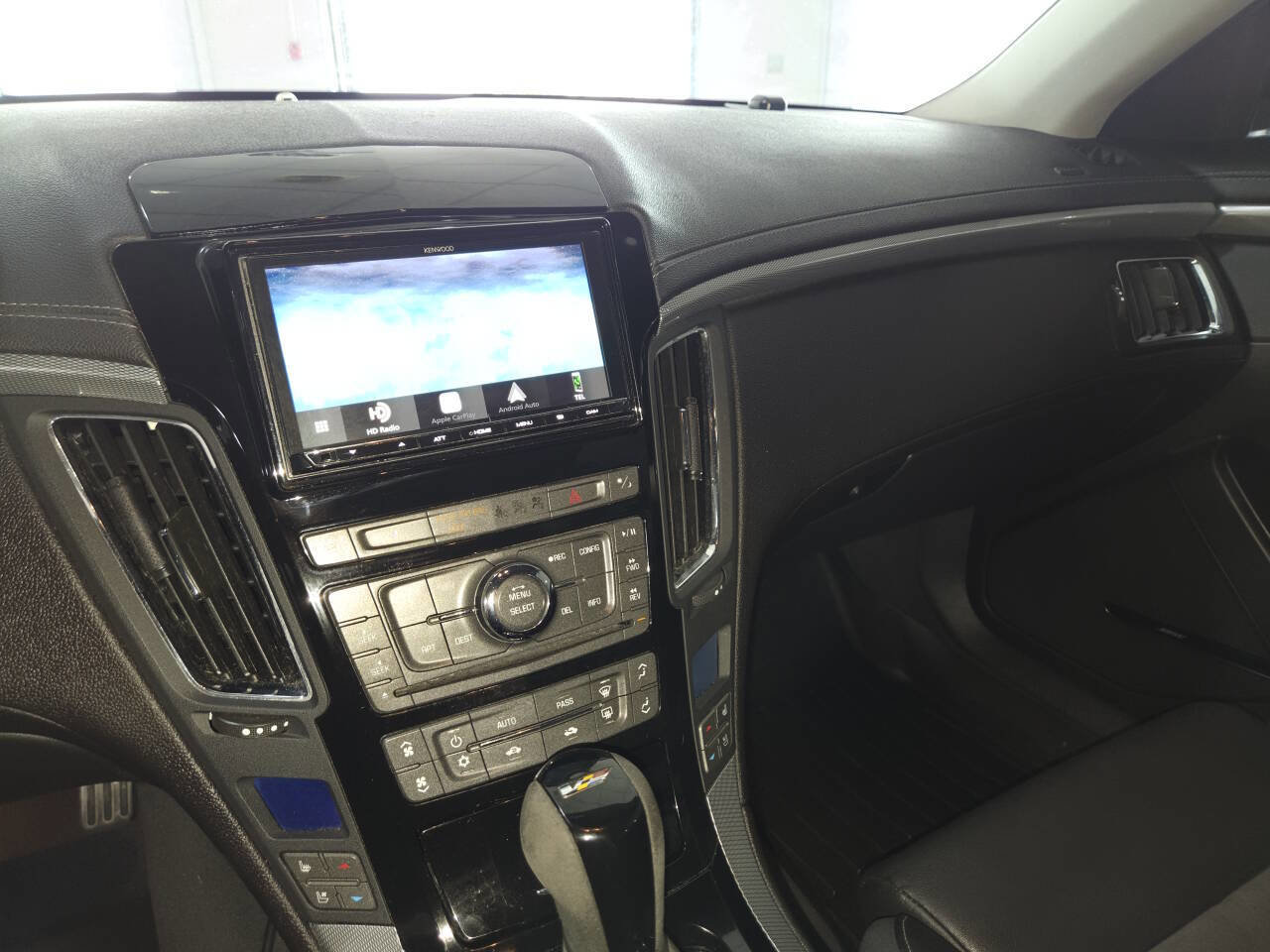 Used 2014 Cadillac CTS V RWD image 32