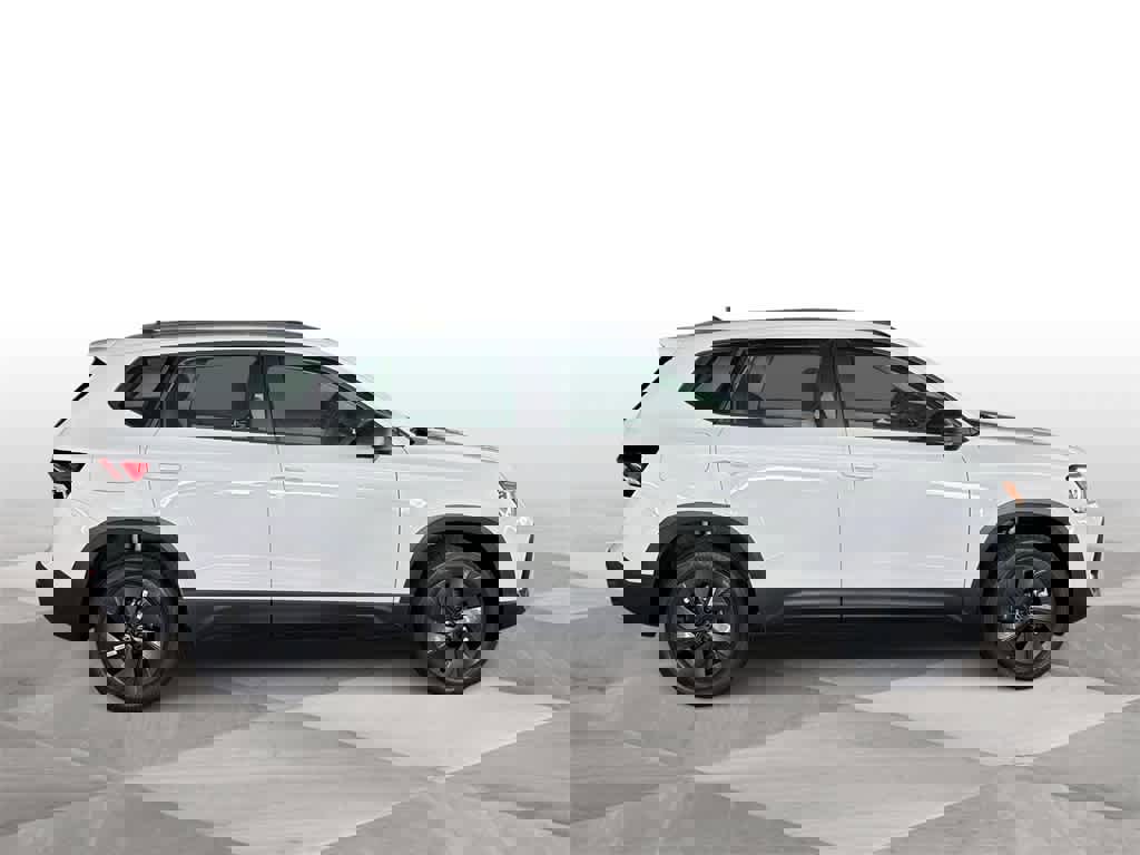 New 2025 Volkswagen Taos S image 9