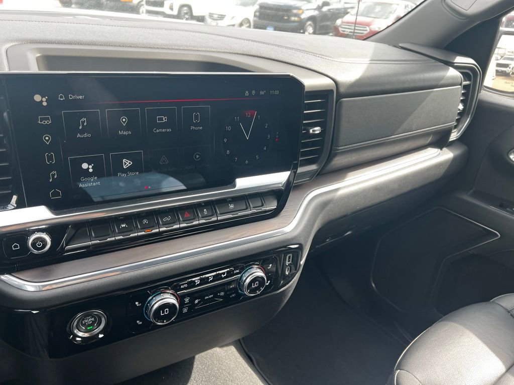 Used 2024 GMC Sierra 1500 SLT image 11