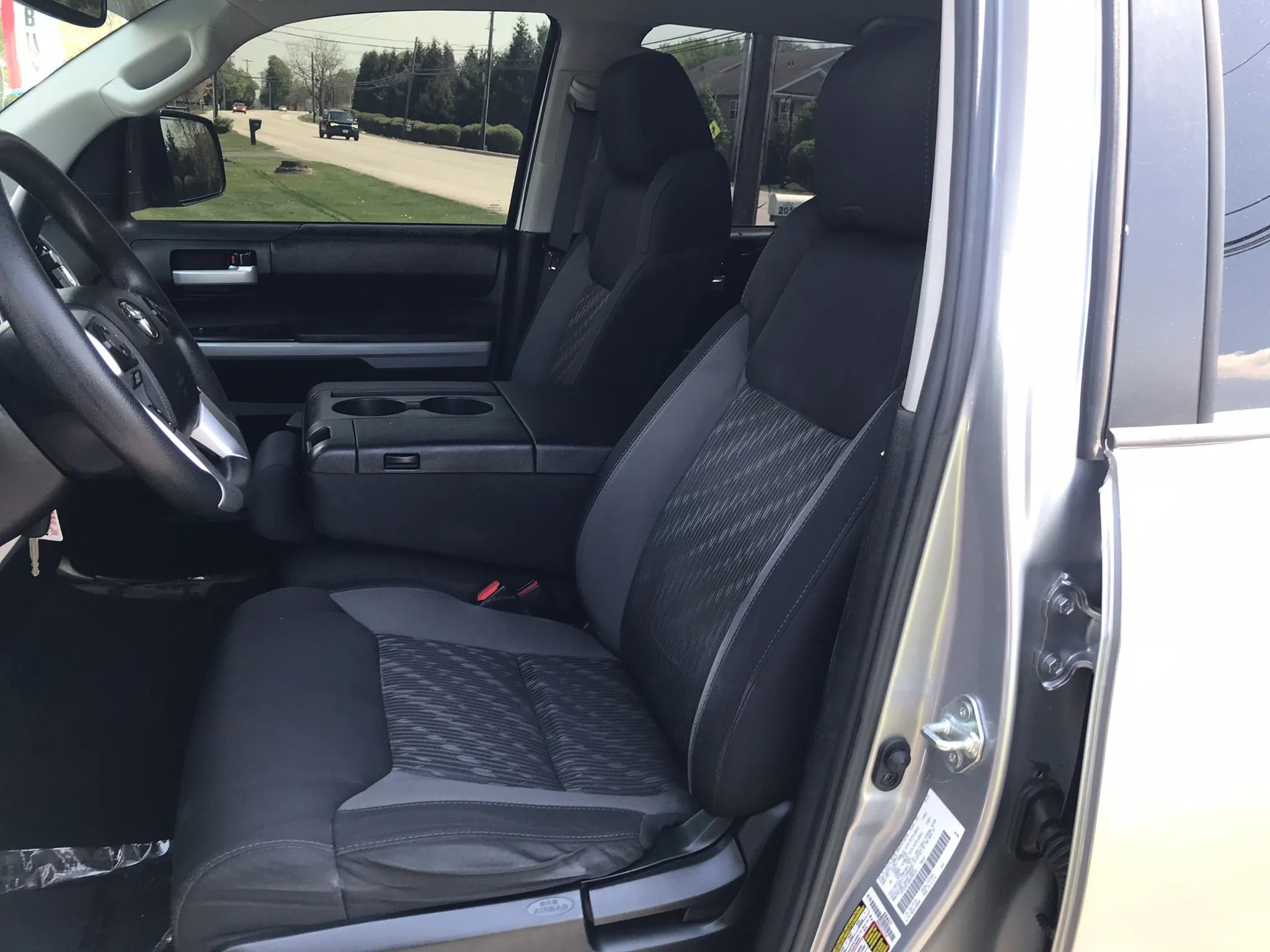 Used 2021 Toyota Tundra SR5 AWD/4WD image 35