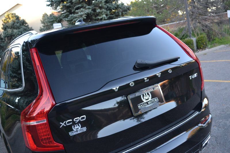 Used 2019 Volvo XC90 T6 R-Design w/ Protection Package image 11