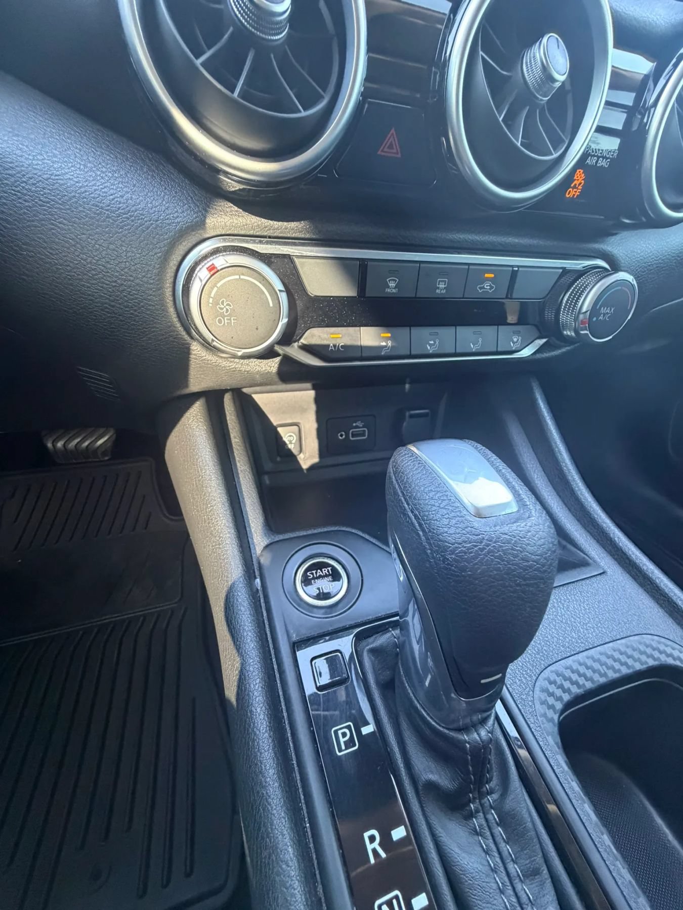 Used 2024 Nissan Sentra S FWD image 13