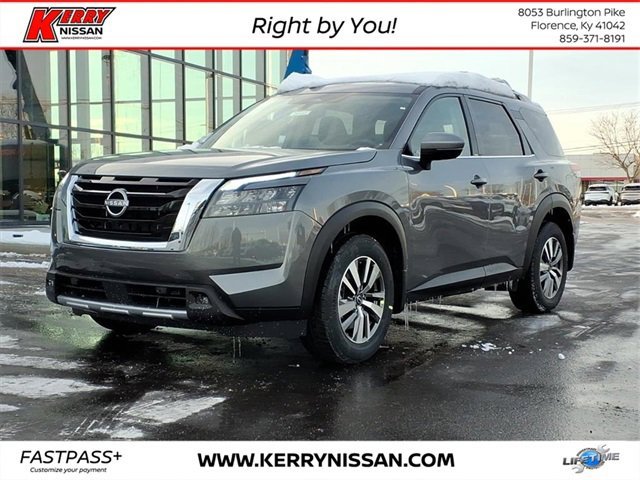 New 2025 Nissan Pathfinder SL image 1