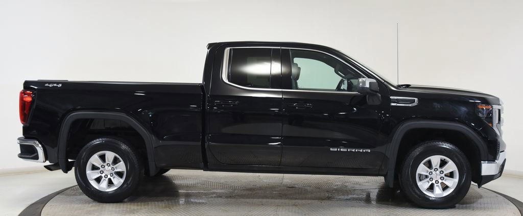 Used 2023 GMC Sierra 1500 SLE AWD/4WD image 15