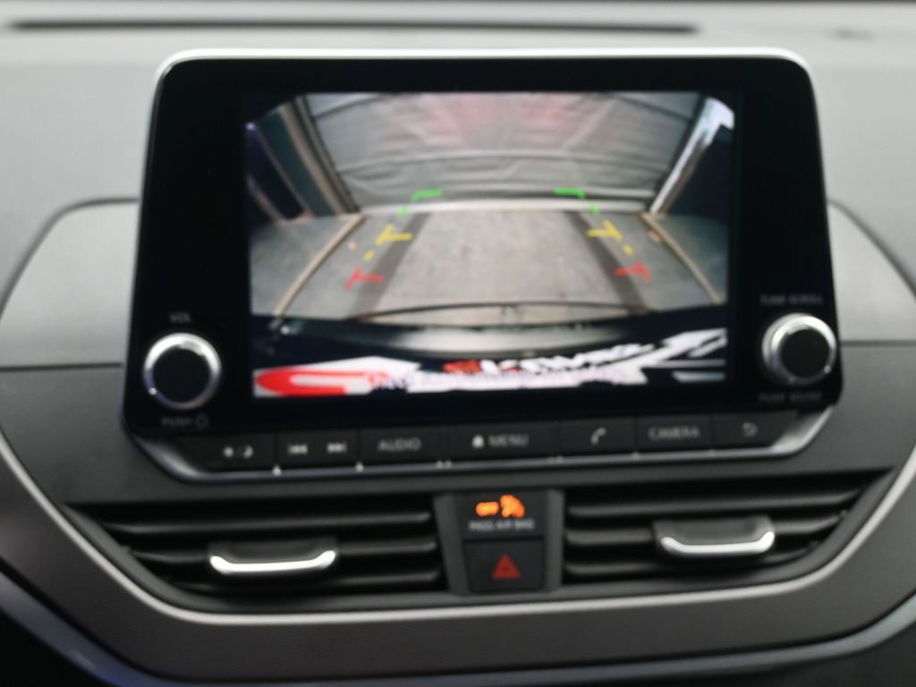 Used 2025 Nissan Altima 2.5 SR image 17