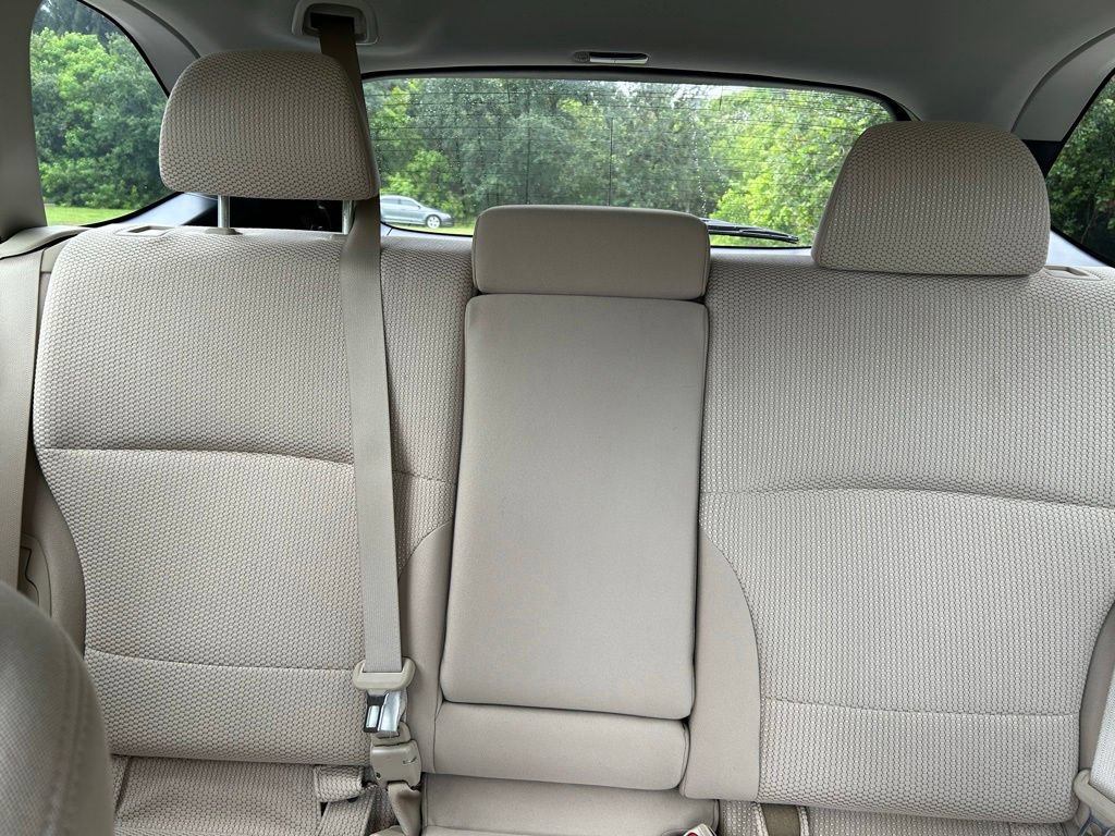 Used 2019 Subaru Outback 2.5i Premium AWD/4WD image 13