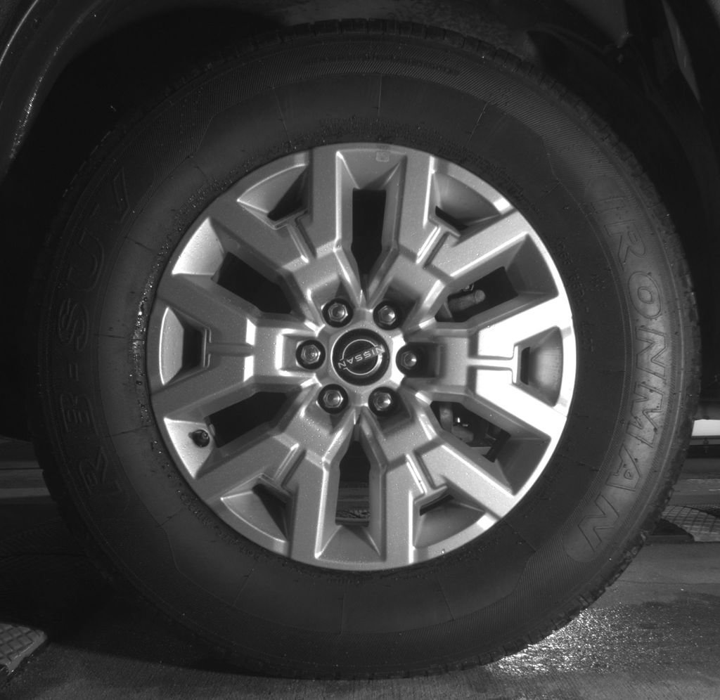 Used 2023 Nissan Frontier SV AWD/4WD image 11