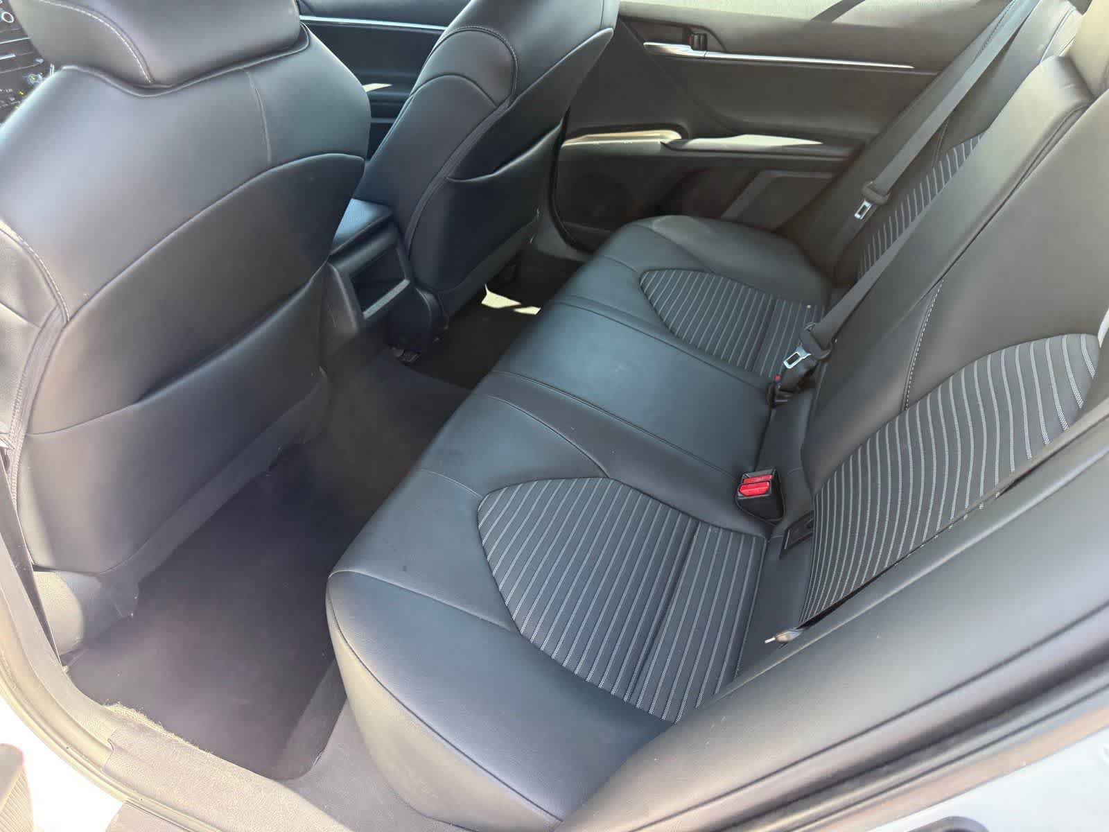 Used 2024 Toyota Camry SE FWD image 25