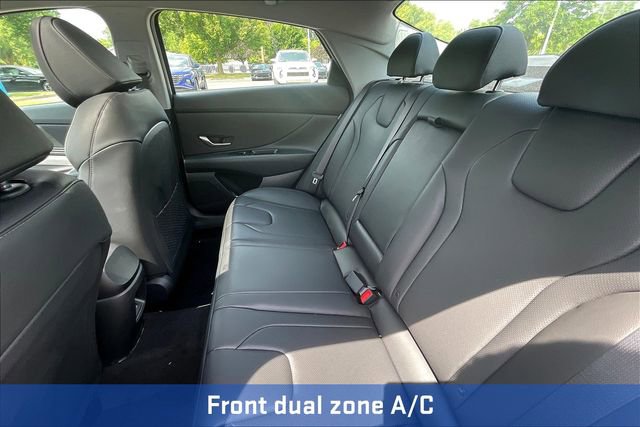 New 2025 Hyundai Elantra Limited FWD image 12