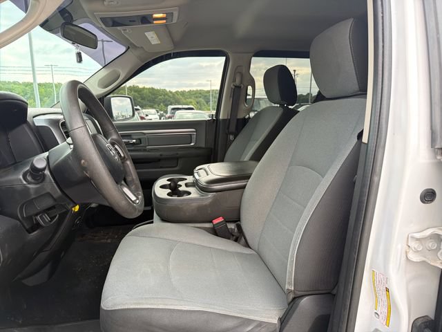 Used 2021 RAM 1500 Classic SLT AWD/4WD image 12