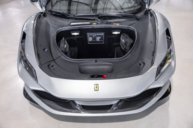 Used 2020 Ferrari F8 Tributo image 24