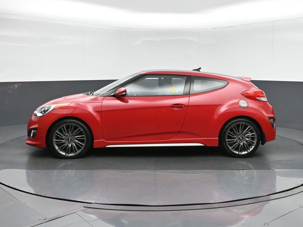 Used 2016 Hyundai Veloster Turbo w/ Option Group 04 image 4