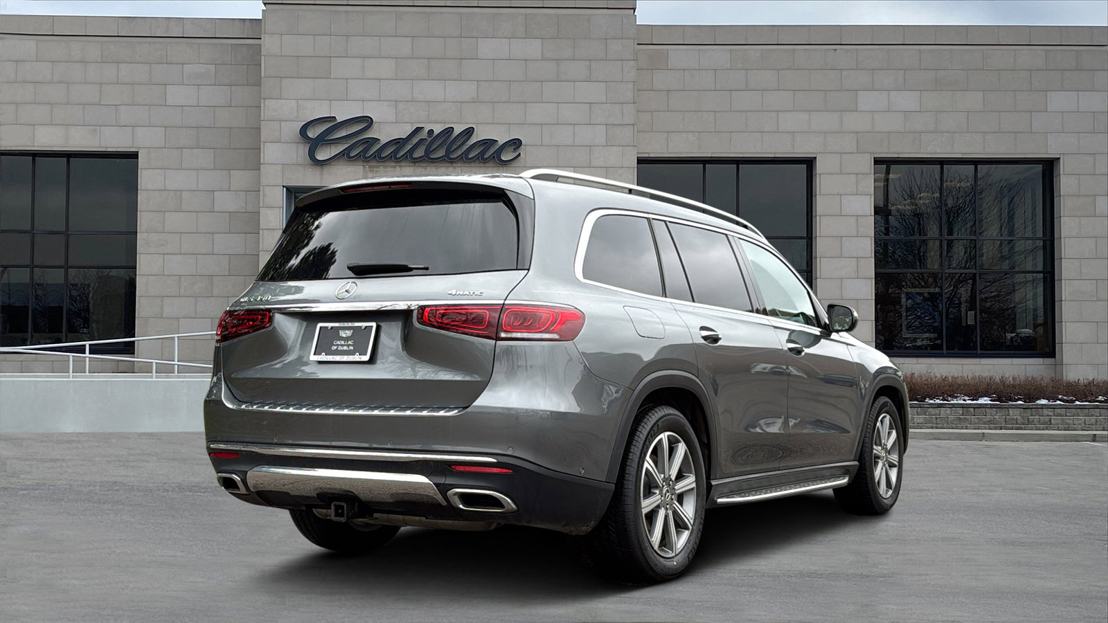 Used 2020 Mercedes-Benz GLS 450 4MATIC image 3