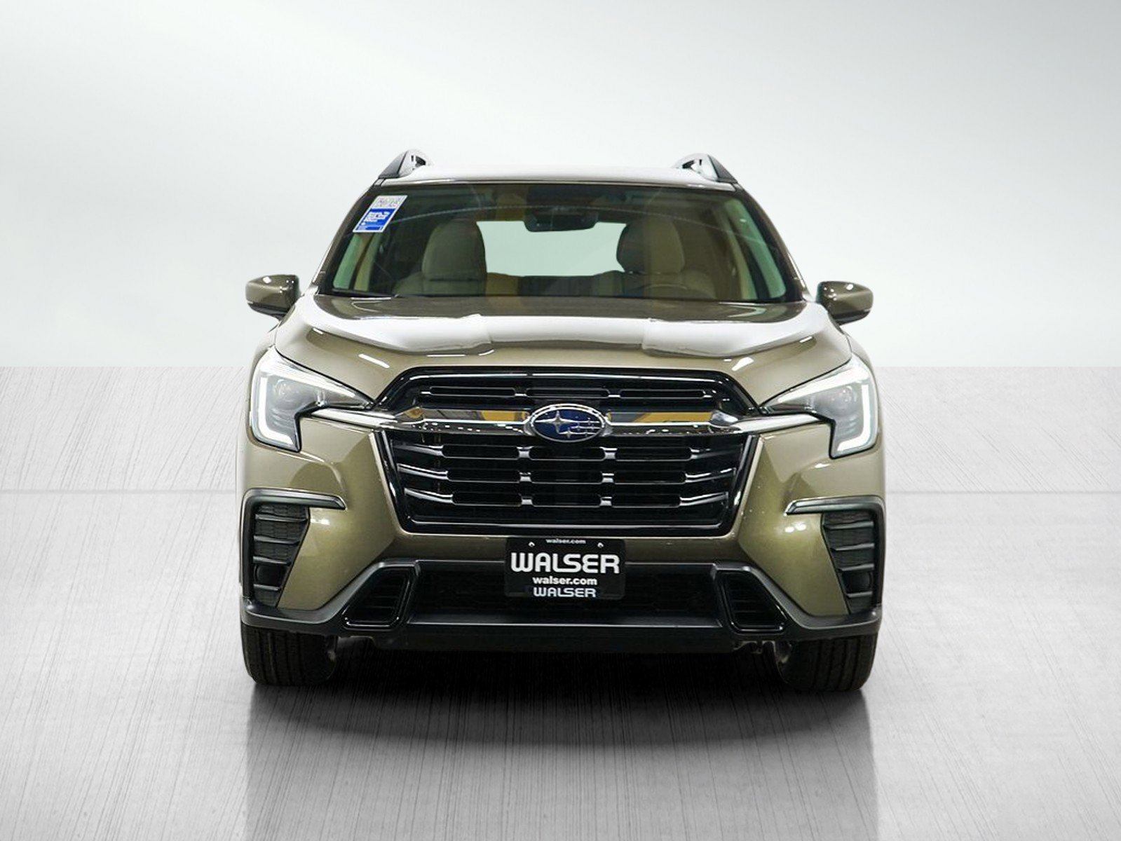 Used 2025 Subaru Ascent Premium AWD/4WD image 8