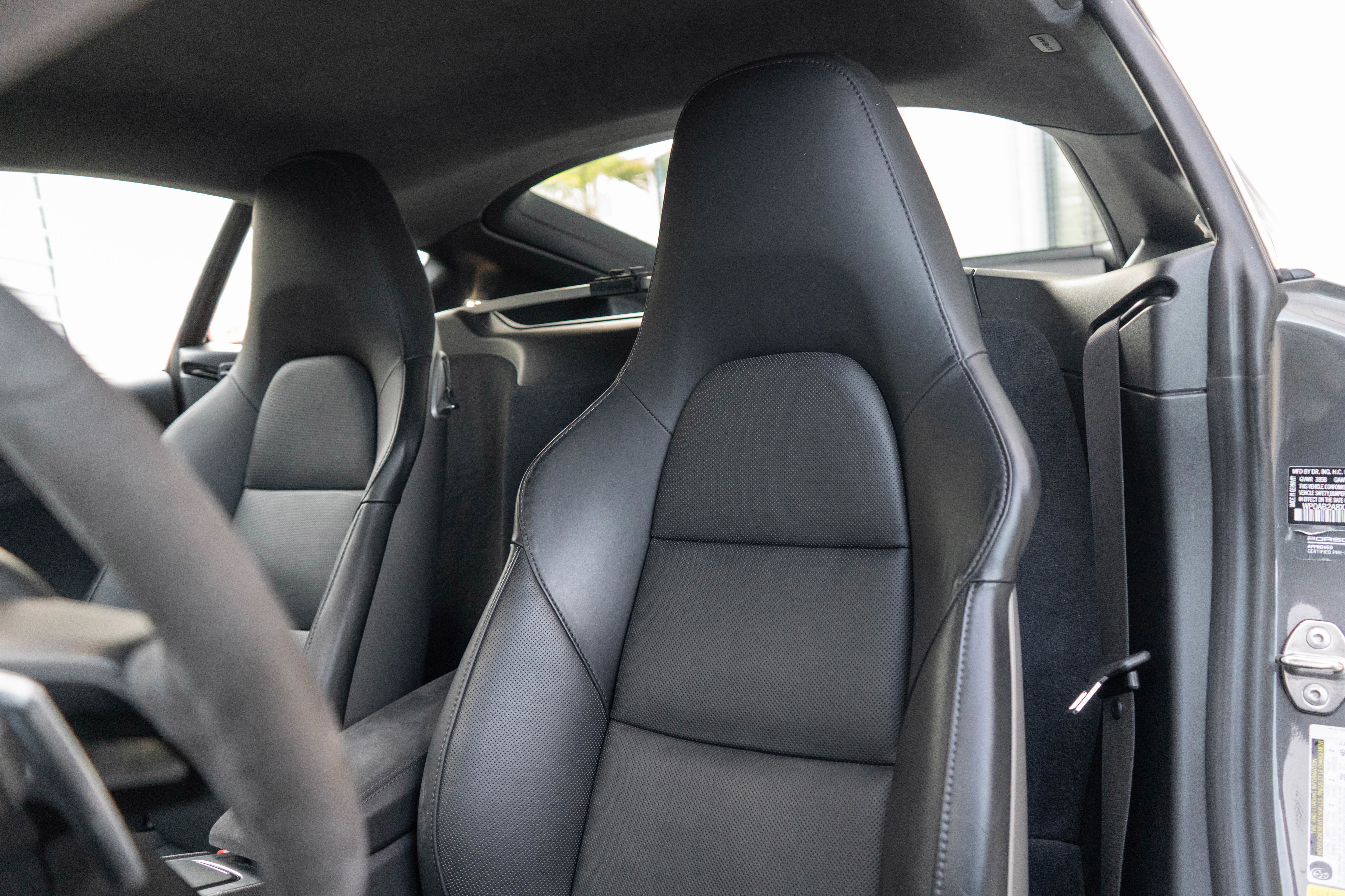 Used 2018 Porsche 718 Cayman GTS image 9