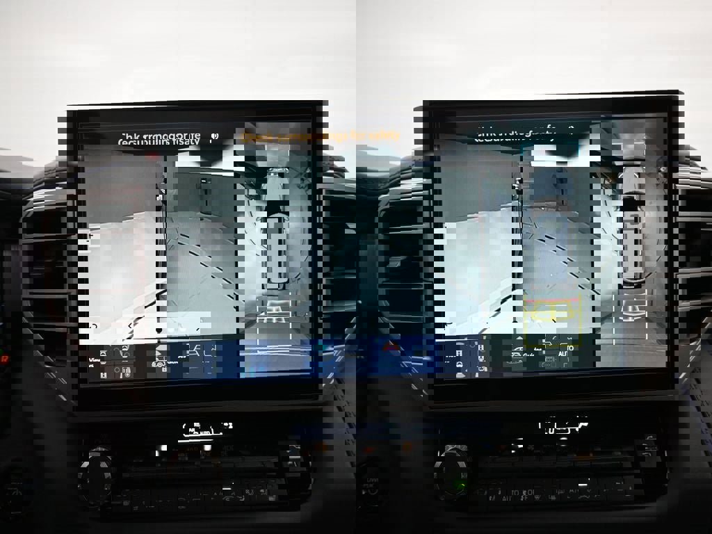 New 2026 Toyota Sequoia Platinum image 29