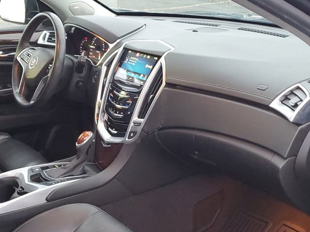 Certified 2015 Cadillac SRX Luxury w/ Driver Awareness Package image 29