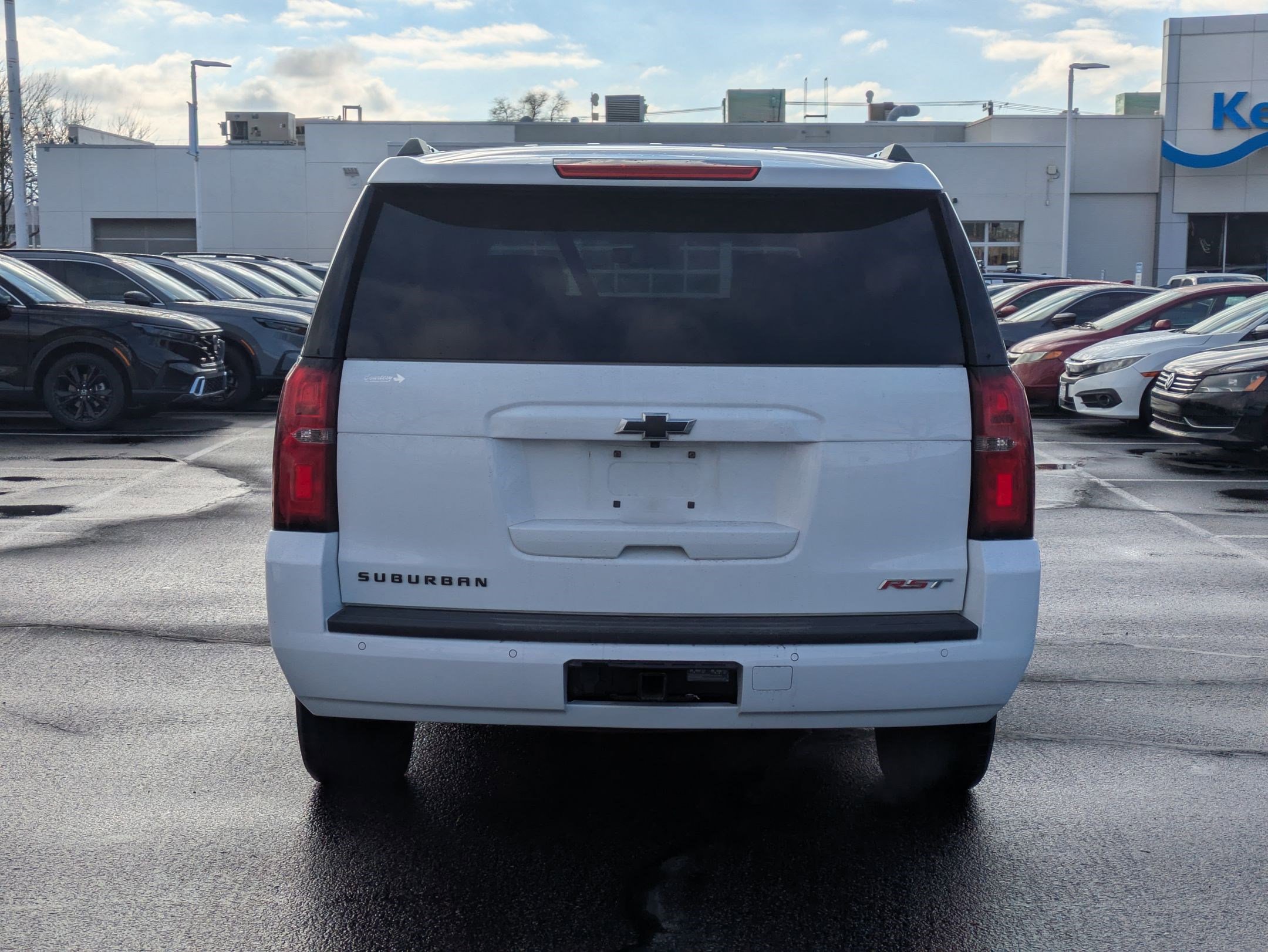Used 2020 Chevrolet Suburban Premier image 7