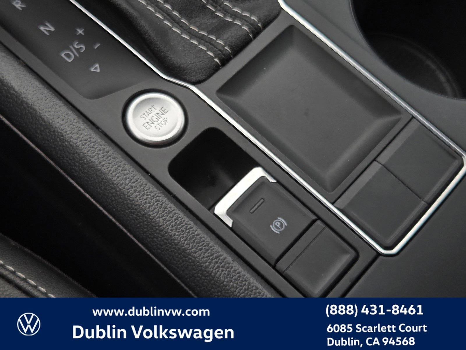 Certified 2023 Volkswagen Atlas SE FWD image 19