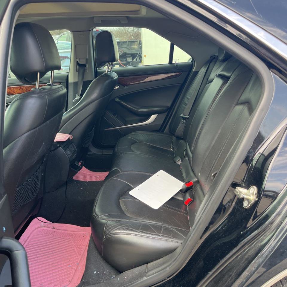 Used 2010 Cadillac CTS Premium image 19