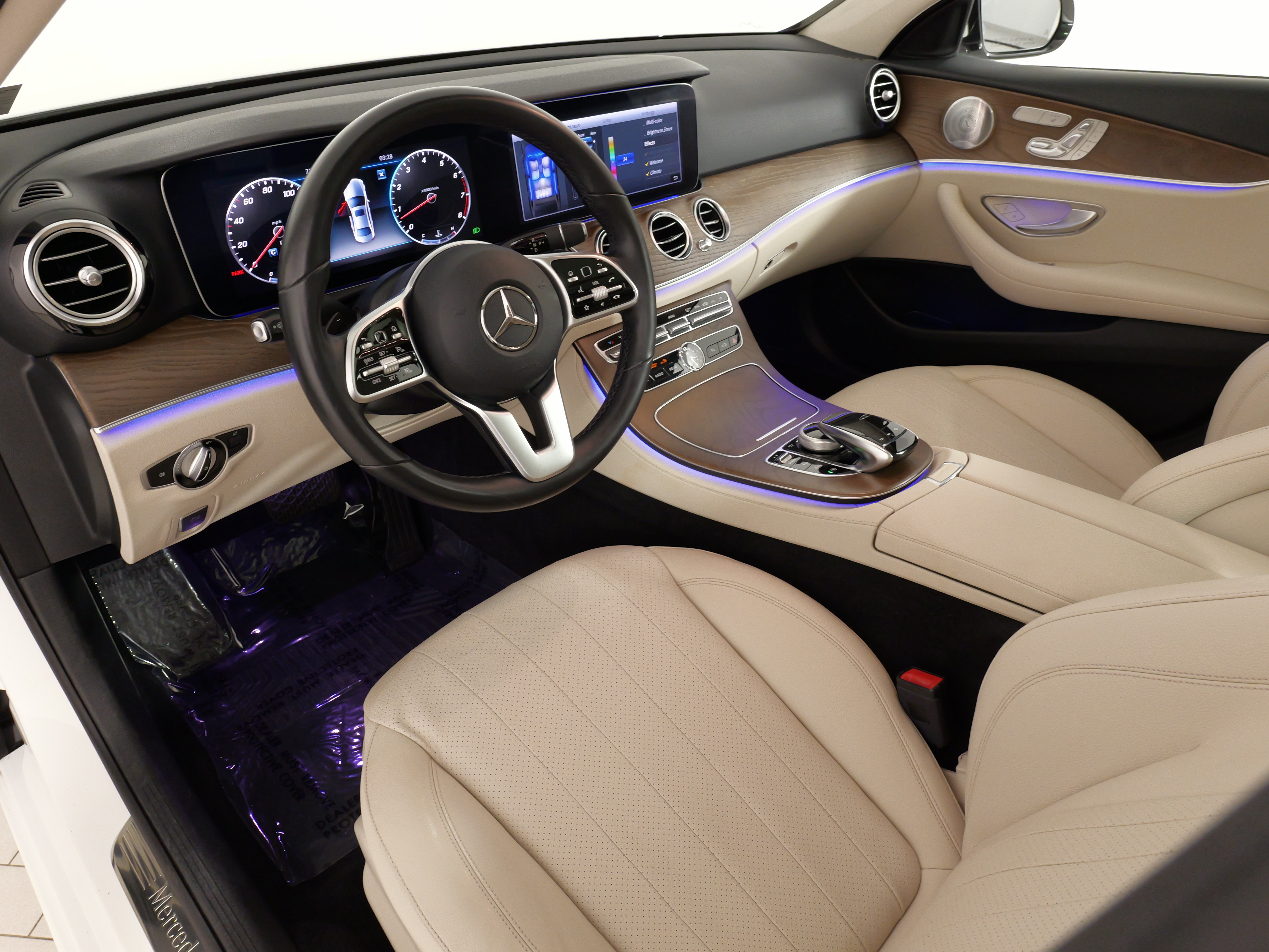 Used 2020 Mercedes-Benz E 450 4MATIC Sedan image 29