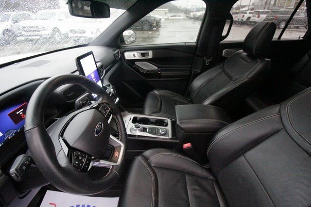 Used 2022 Ford Explorer ST w/ Equipment Group 401A image 8