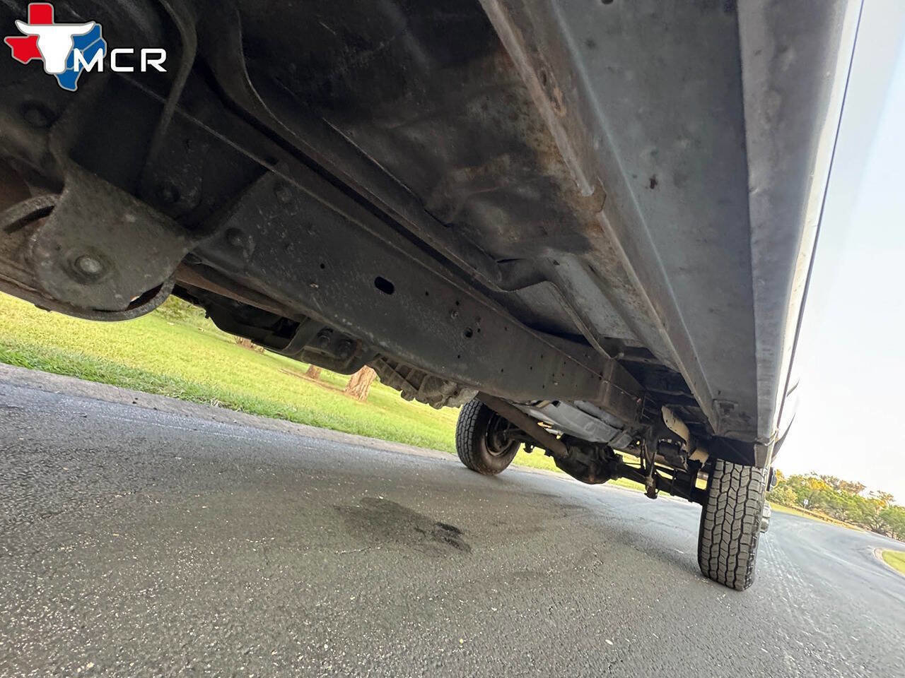 Used 1989 Ford F250 XL 2dr 4WD Standard Cab LB image 38