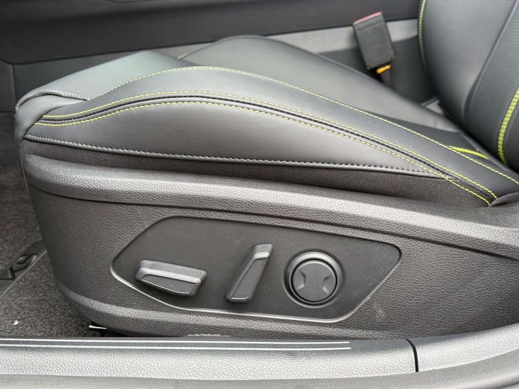 New 2026 Kia K5 GT image 10