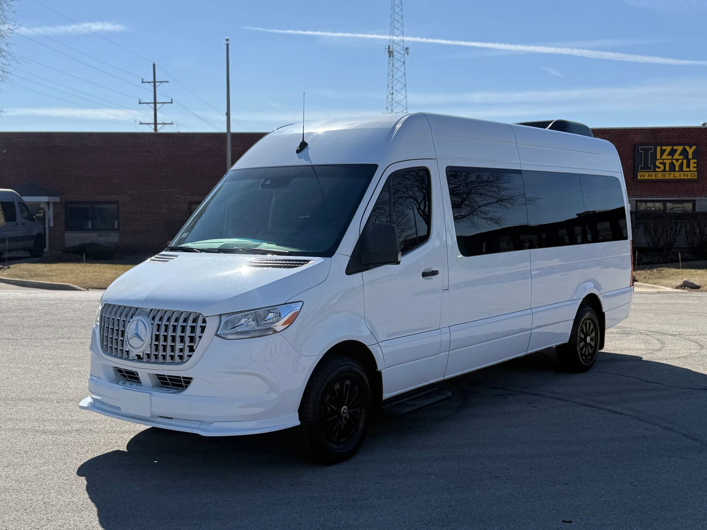 Used 2022 Mercedes-Benz Sprinter 2500 image 4