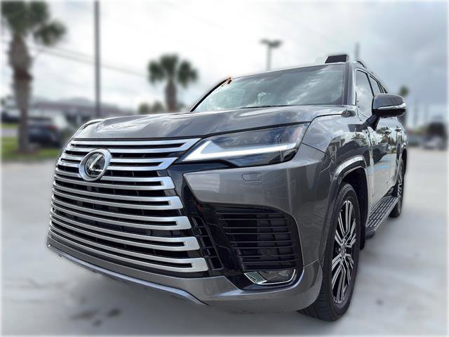 Used 2023 Lexus LX 600 4WD w/ Accessory Package (Z1) image 6