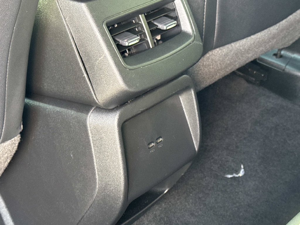 Used 2024 Chevrolet Equinox EV LT FWD image 18