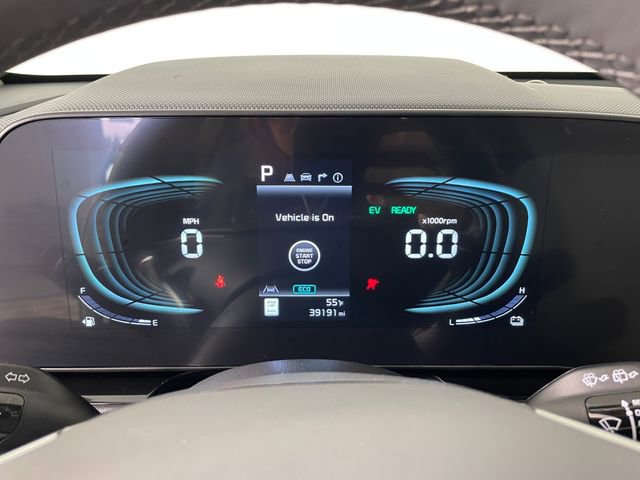 Certified 2023 Kia Niro EX Touring image 5