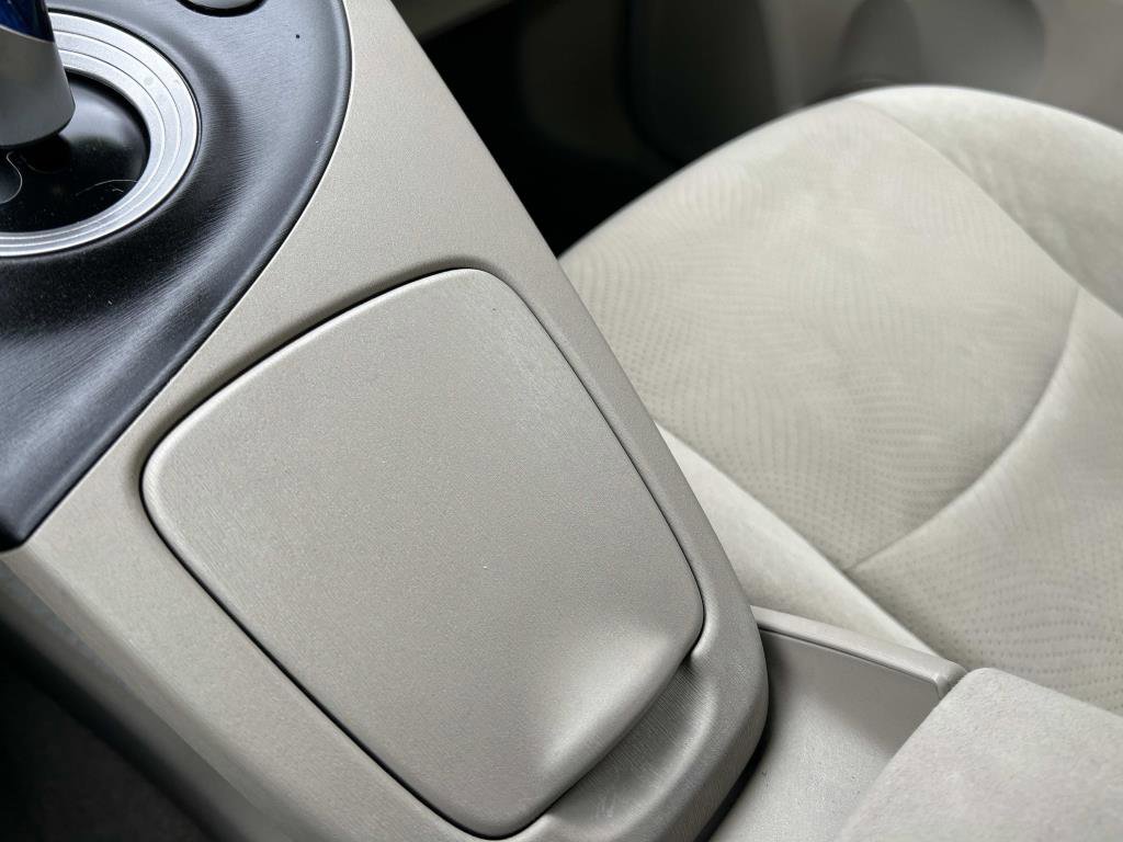 Used 2011 Toyota Prius Two image 30