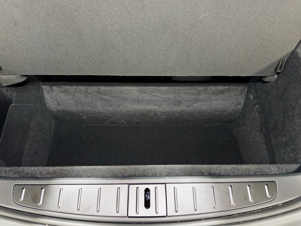 Used 2025 Tesla Model X image 27