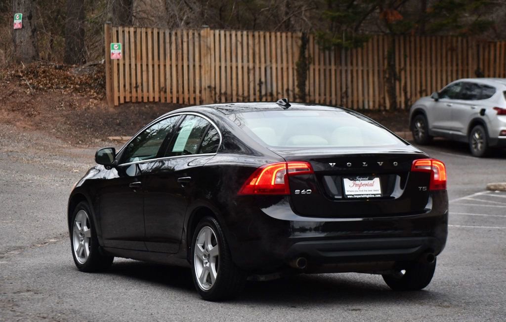 Used 2013 Volvo S60 T5 image 4