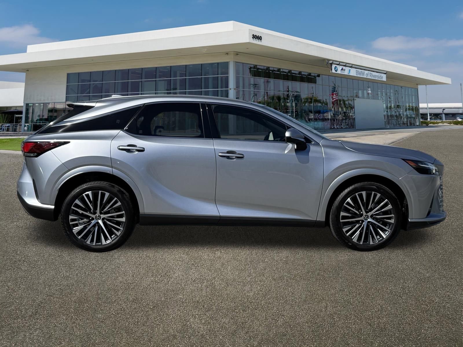 Used 2023 Lexus RX 350 Premium Plus w/ Cold Area Package image 12