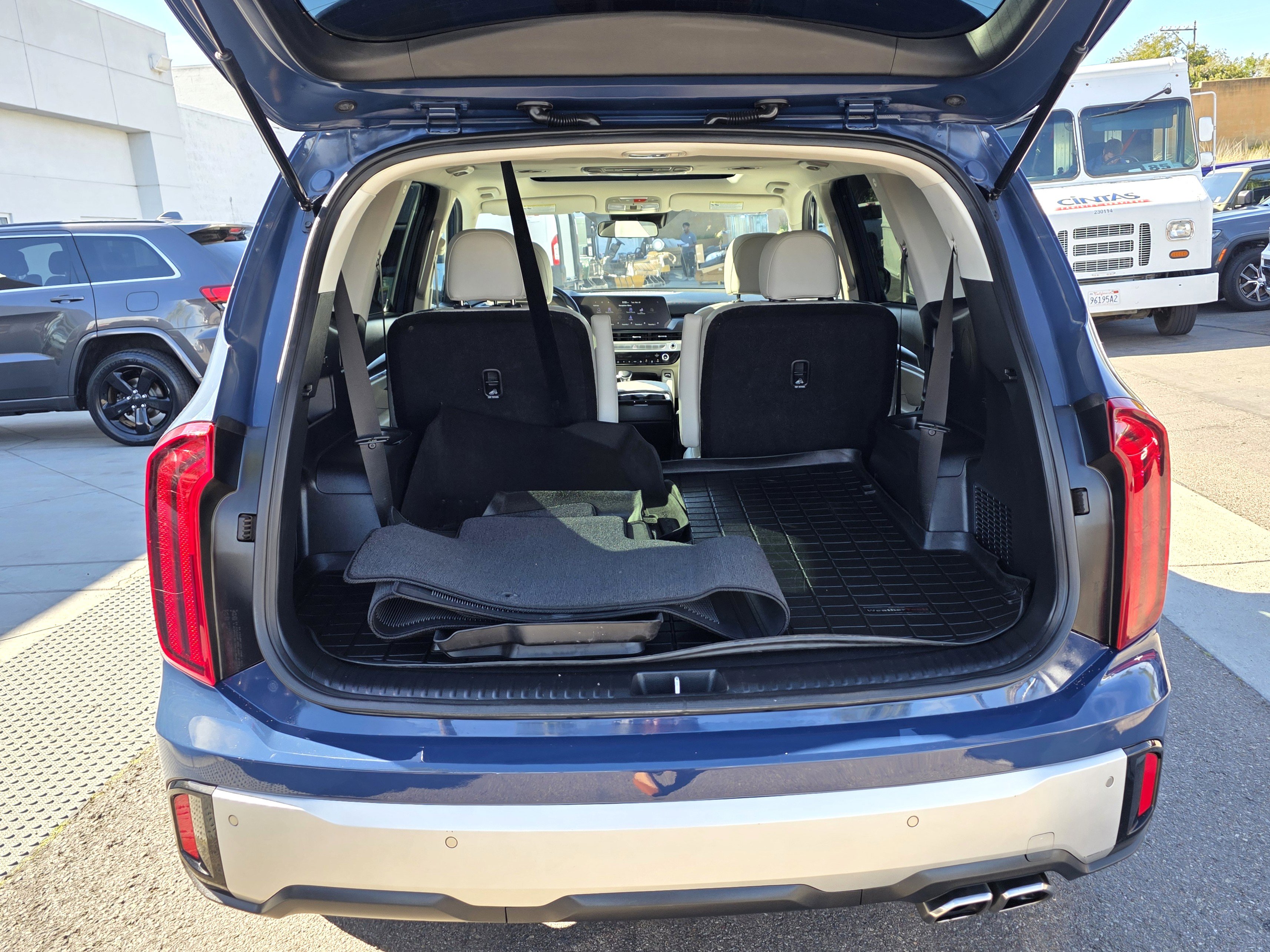 Used 2023 Kia Telluride S w/ S Sunroof Package image 20