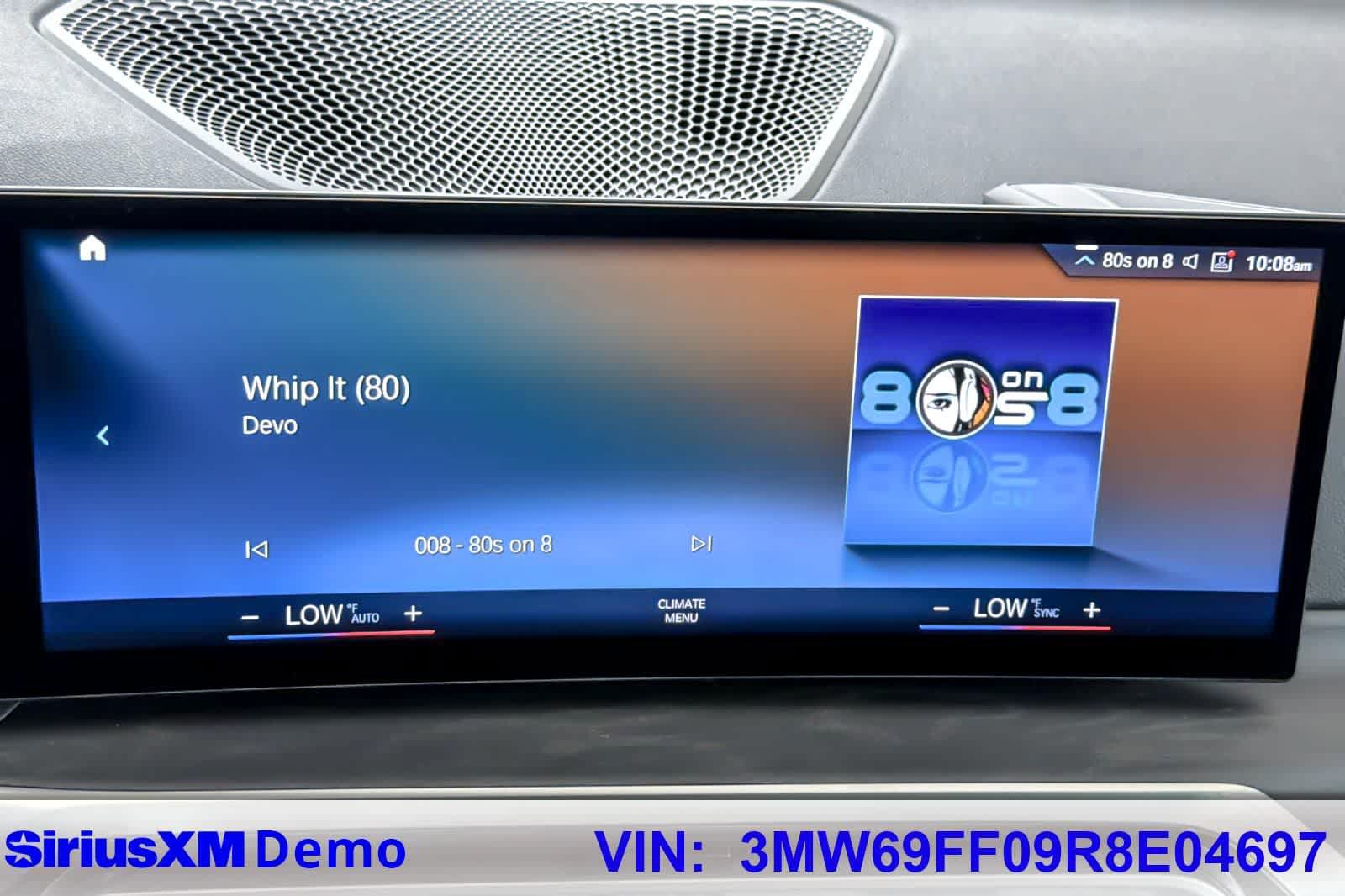 Used 2024 BMW 330i Sedan w/ Convenience Package RWD image 28