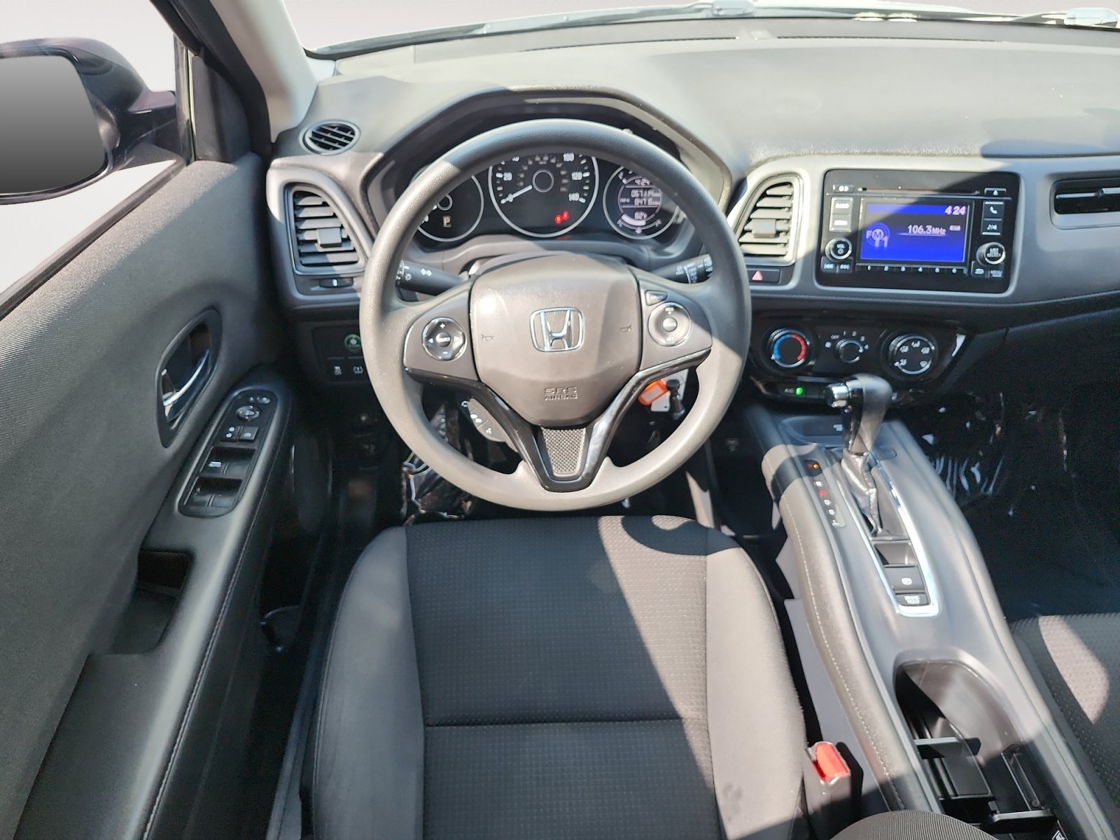 Used 2021 Honda HR-V LX image 9