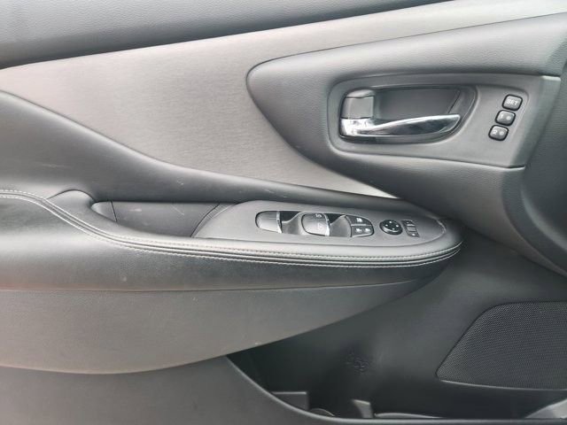 Used 2023 Nissan Murano SL w/ SL Moonroof Package image 21