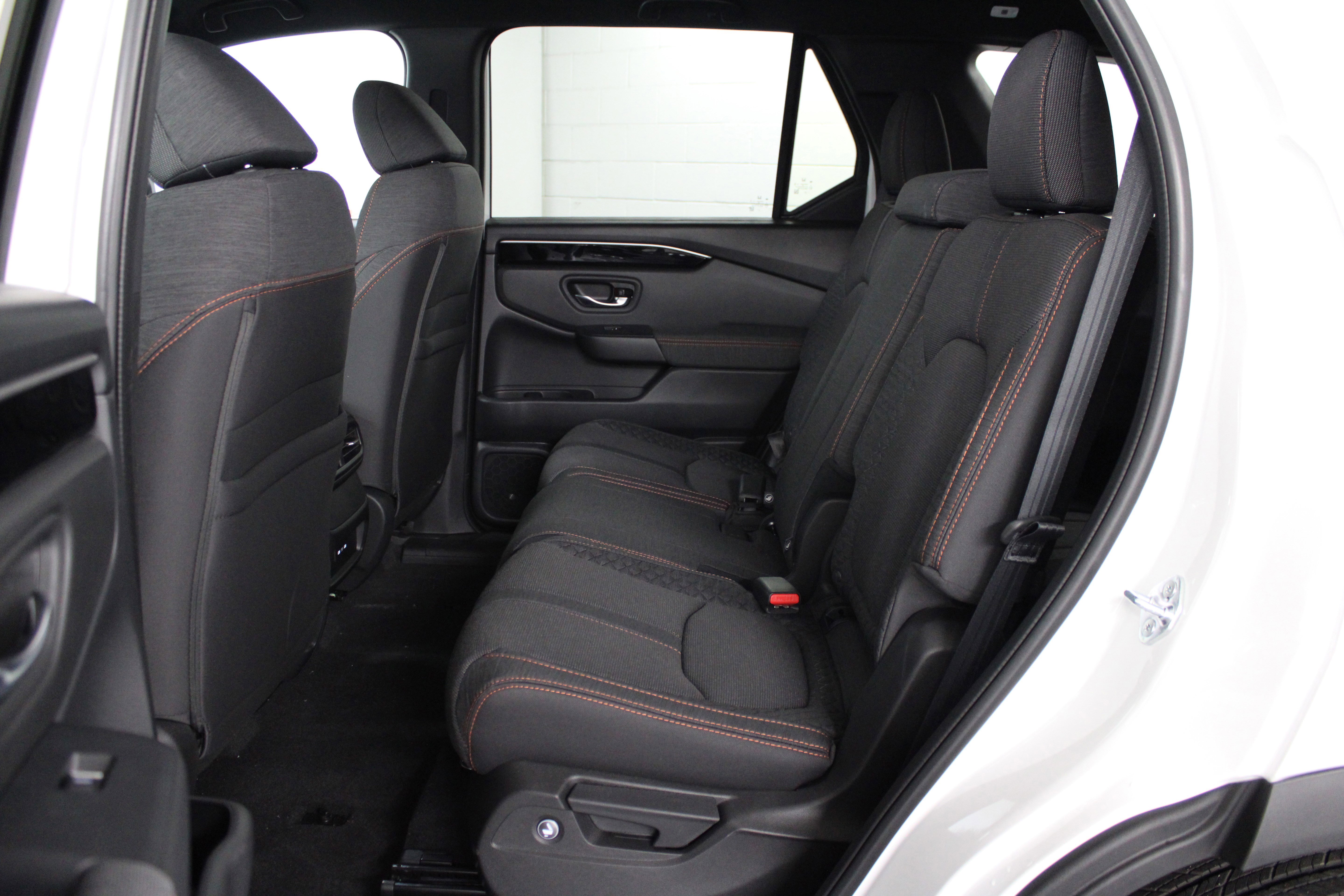 New 2025 Honda Pilot Sport image 23