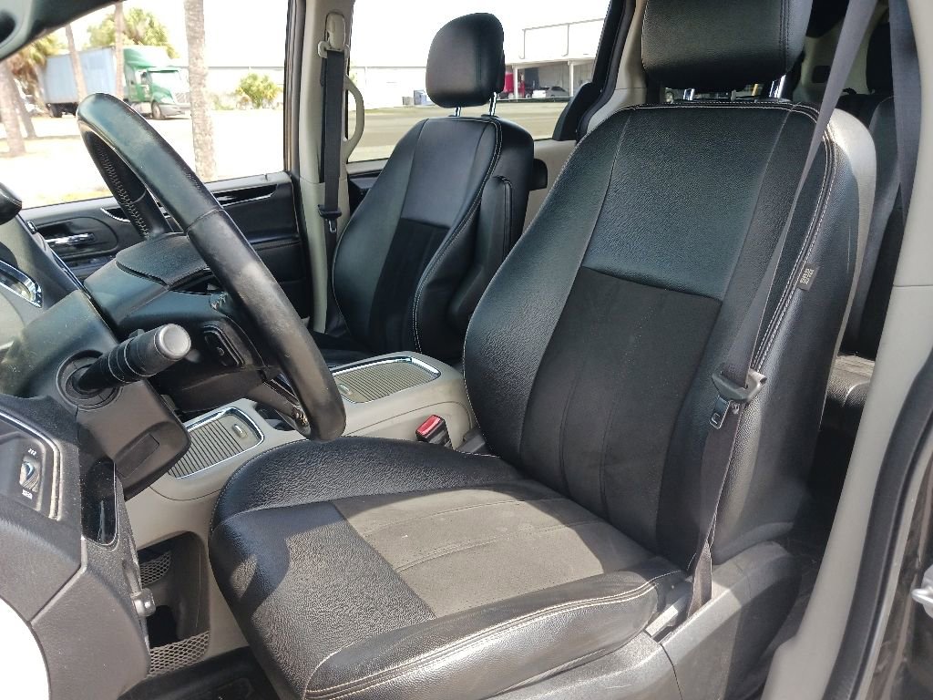Used 2019 Dodge Grand Caravan SXT FWD image 10