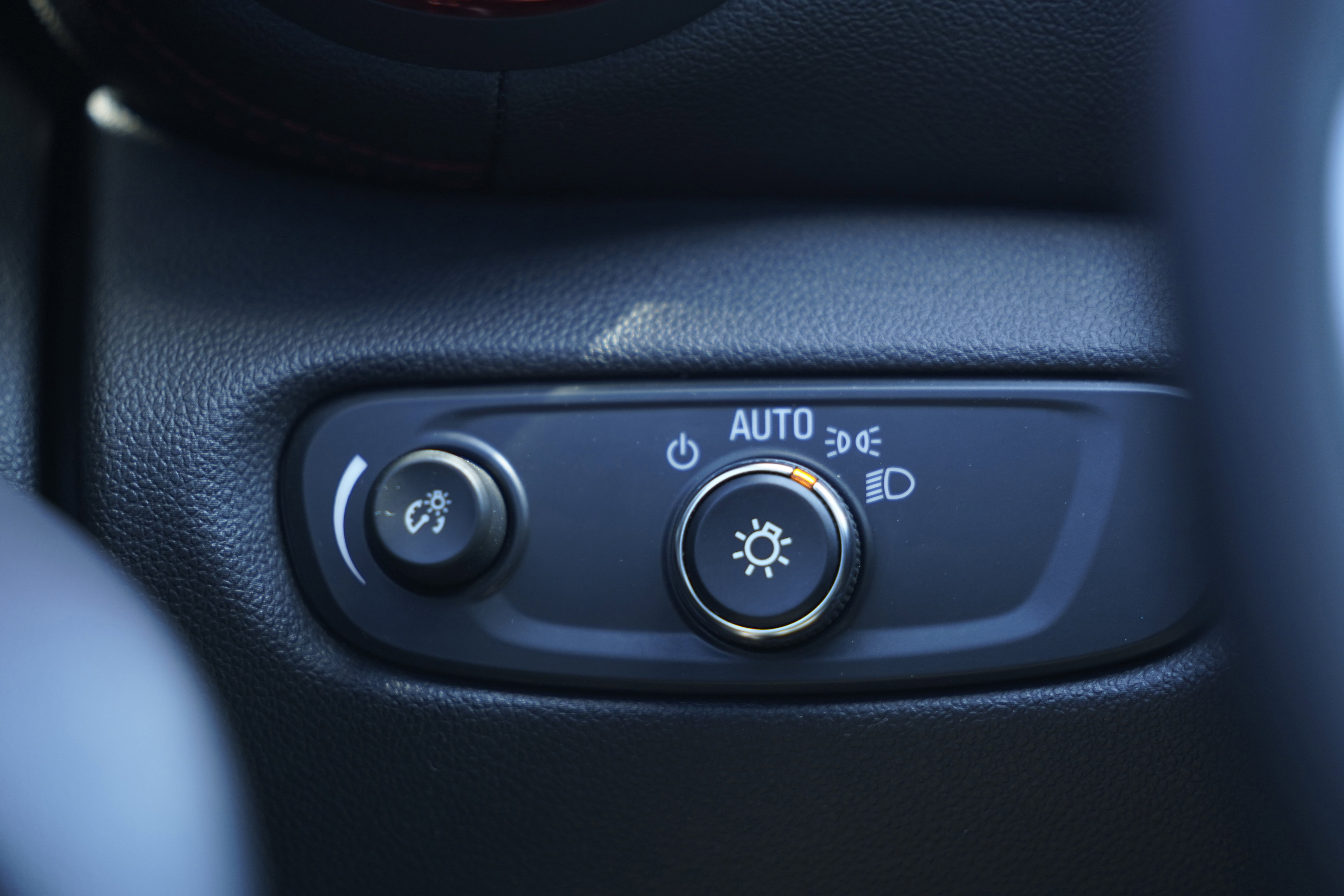 Used 2024 Chevrolet Blazer RS w/ Driver Confidence II Package image 36