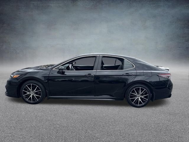 Used 2023 Toyota Camry SE image 10