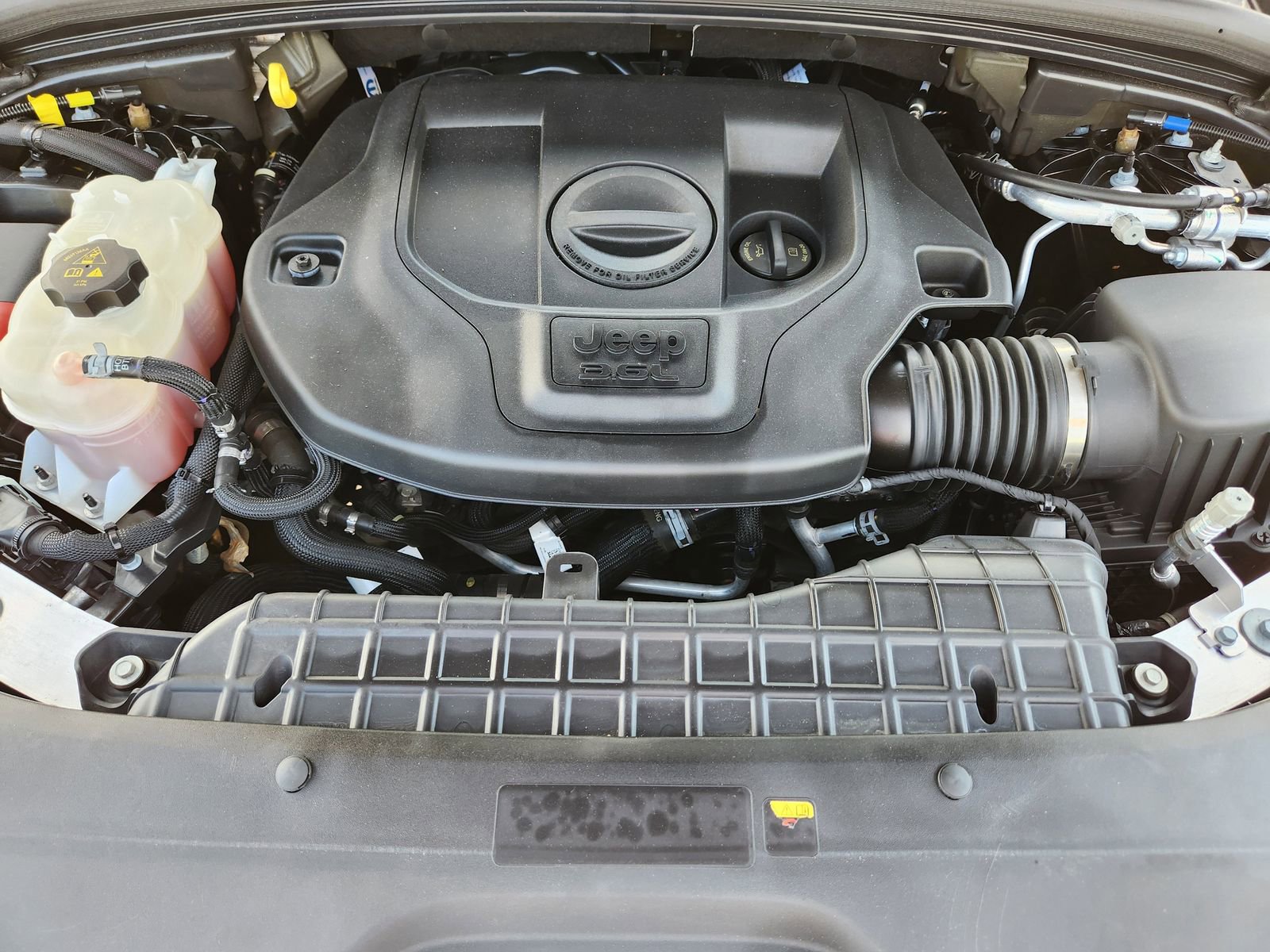 Used 2022 Jeep Grand Cherokee Overland image 42